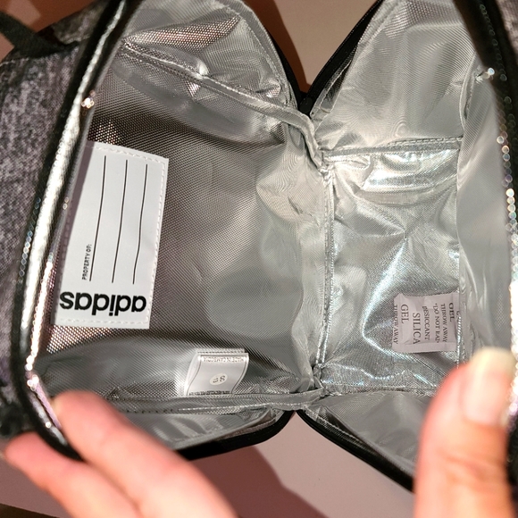 ADIDAS  Insulated Lunch bag NWT - Picture 4 of 7
